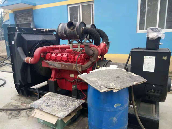 泰兴关于柴油发电机组水箱污垢的产生与清理