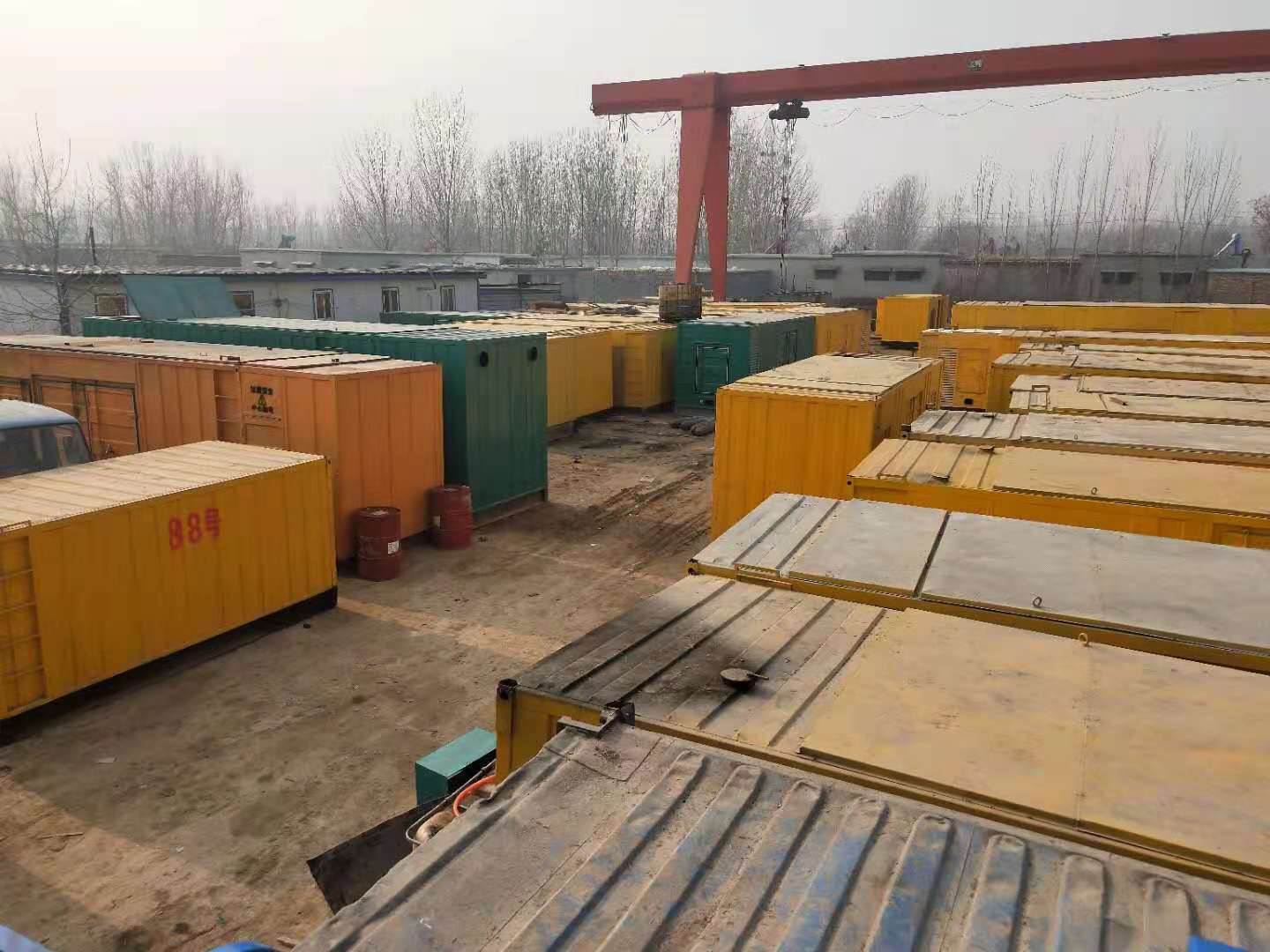 泰兴租赁发电机-灰尘、风沙对柴油发电机组造成哪些不良影响？