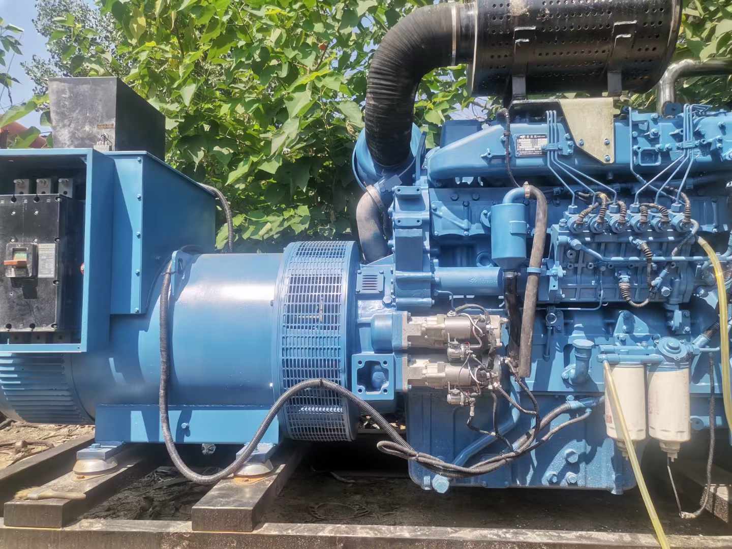 泰兴详细说明降低 800kW 柴油发电机输出电流波动的方法