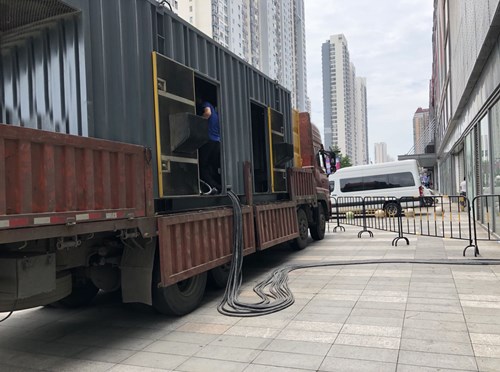 泰兴柴油发电机空气滤清器在不同季节的更换周期是否有差异？